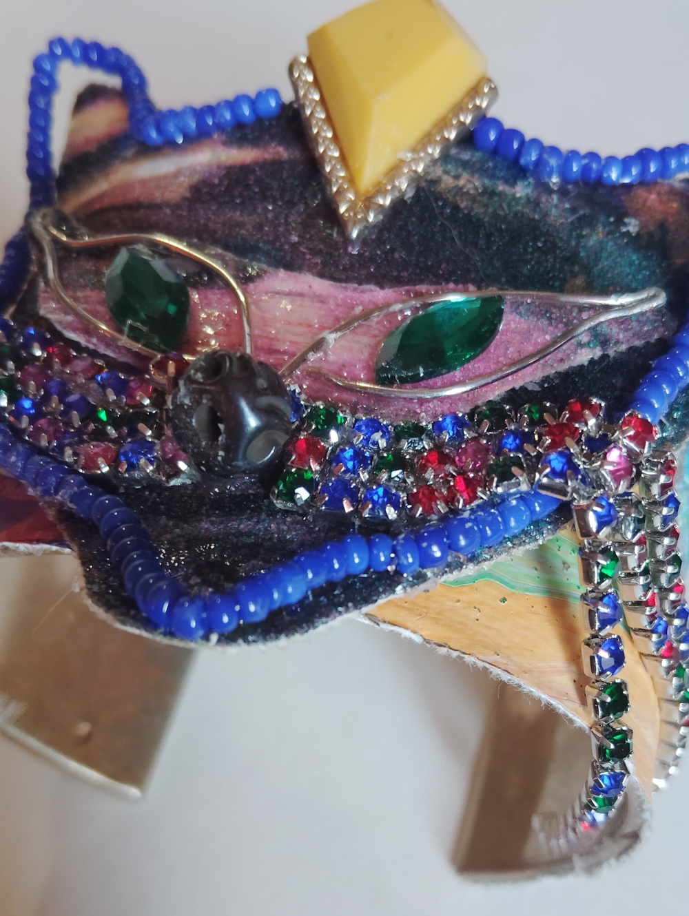 Handmade Mardi Gras Cat Face Mask Statement Bracelet Wrist Cuff Colorful - Picture 8 of 8